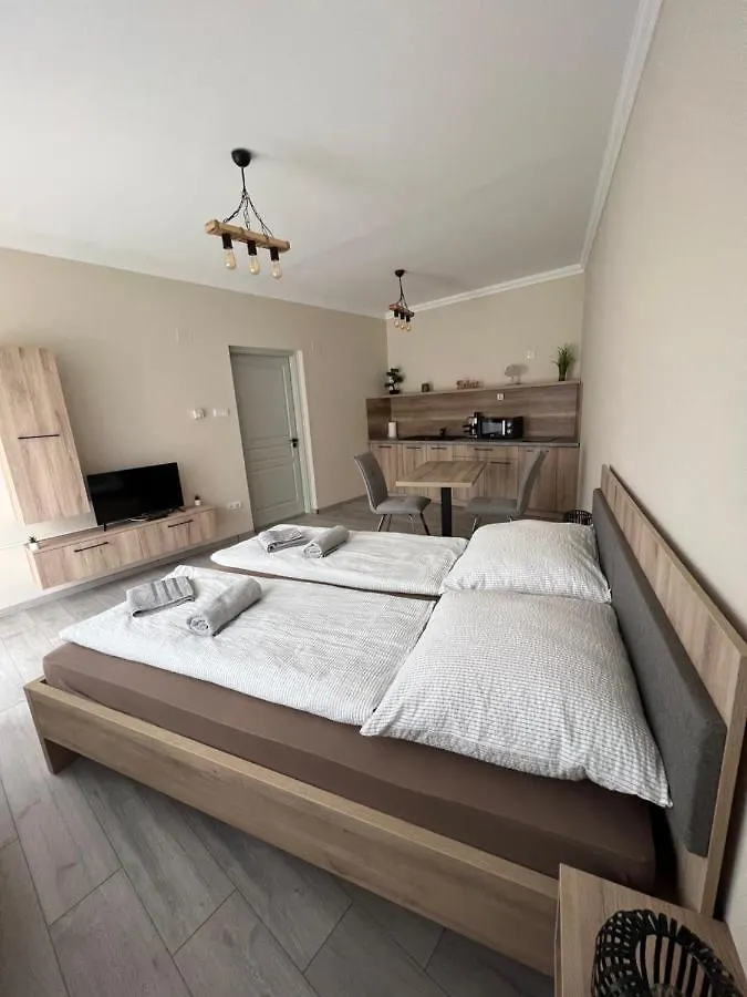 Alina Apartmanok Hajdúszoboszló