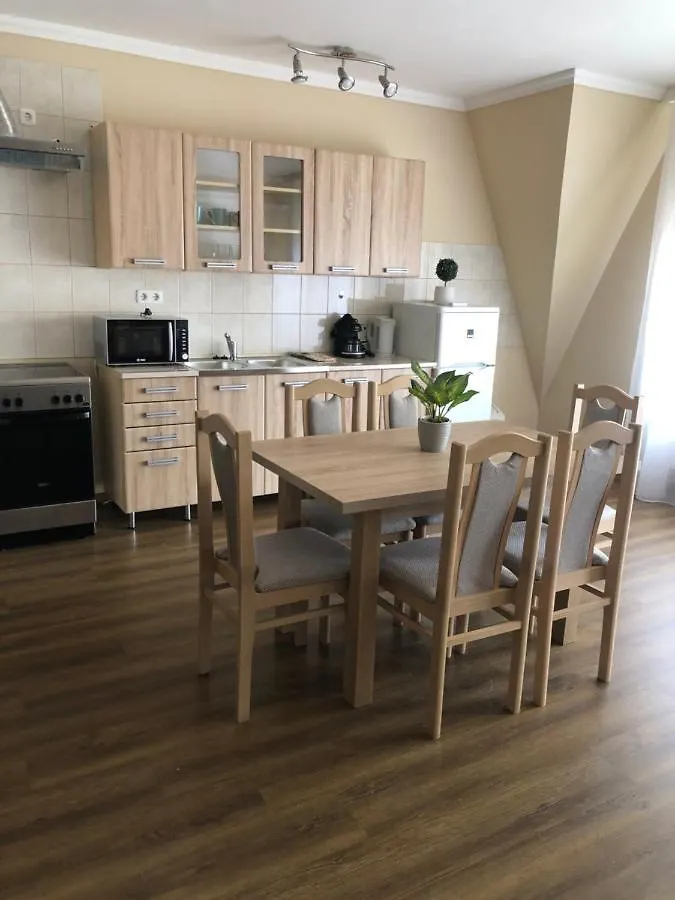 Alina Apartmanok Hajduszoboszlo Hungary